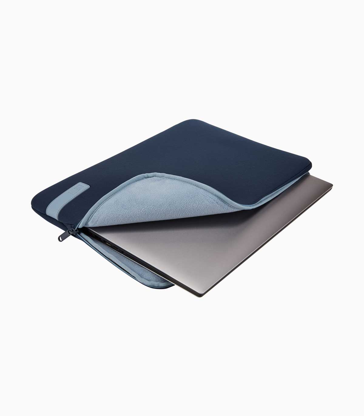 REFPC114_DarkBlue_FS_01_3203961